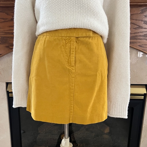 J. Crew Mustard Yellow Corduroy Mini‎ Skirt Size 8 - Picture 1 of 8